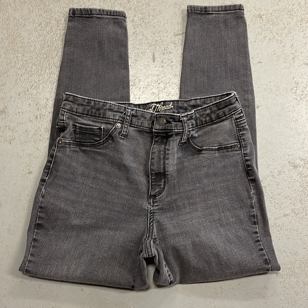 Universal Thread High Rise Jegging 10/30S - Picture 2 of 8
